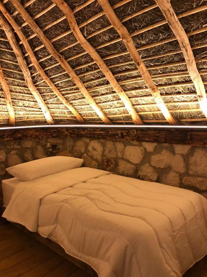 Sofra E Vjeter Sofo Tragjas I Vjeter Hotell Albanien
